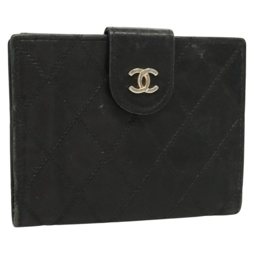 Chanel Coco Mark Black Leather Wallet  (Pre-Owned) - Picture 13 of 16